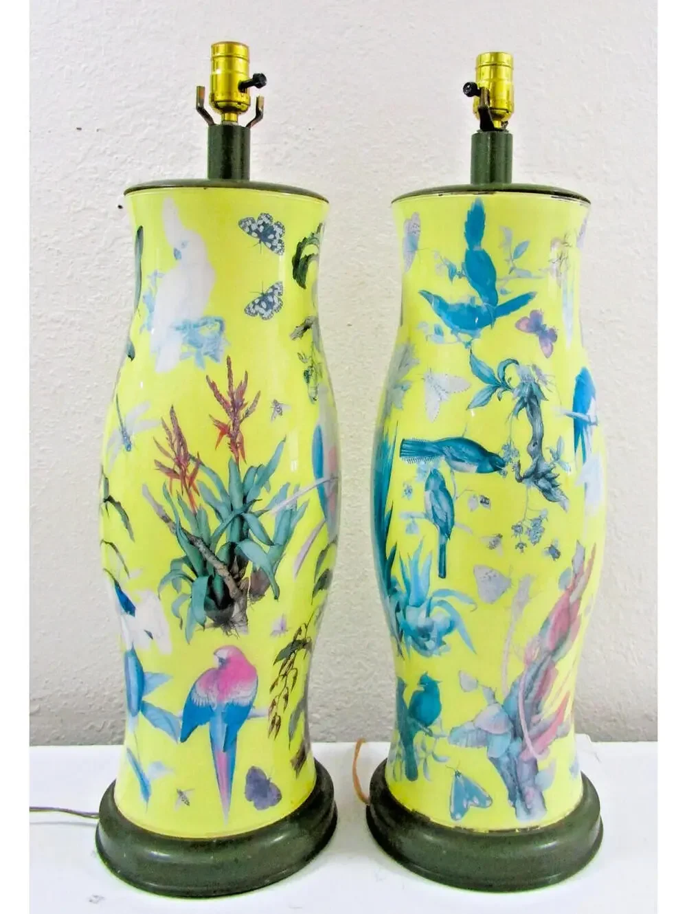 Pair of English Mid-Century Palm Beach Reverse Decoupage Botanical Table Lamps